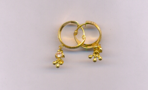 GOLD EARRING PLAIN FANCY