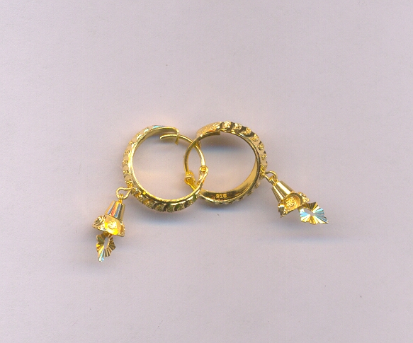 GOLD EARRING PLAIN FANCY