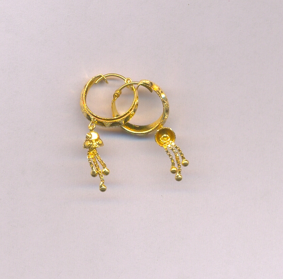 GOLD EARRING PLAIN FANCY