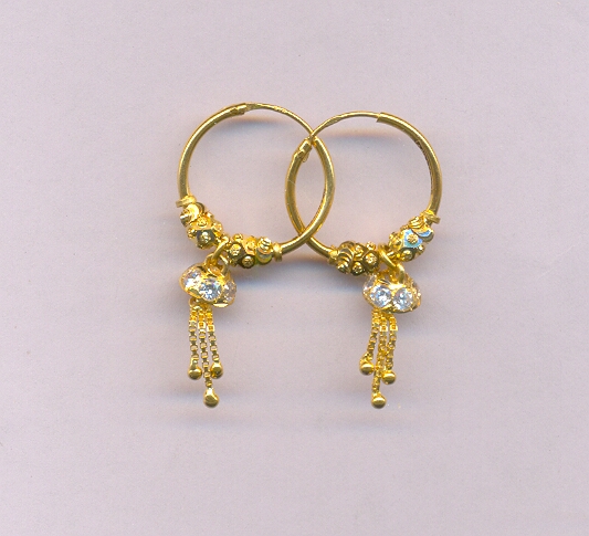 GOLD EARRING PLAIN FANCY