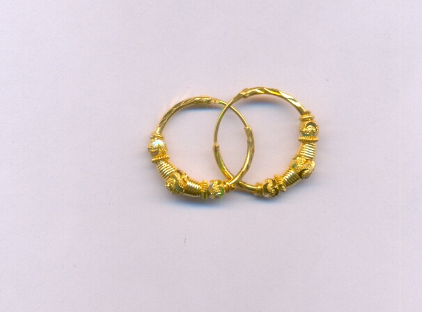 GOLD EARRING PLAIN FANCY