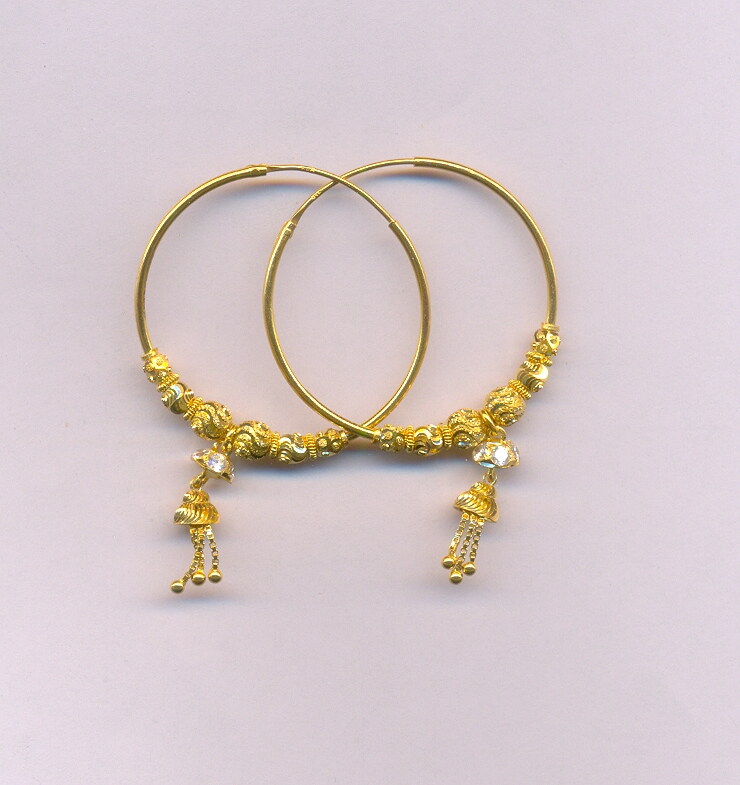 GOLD EARRING PLAIN FANCY