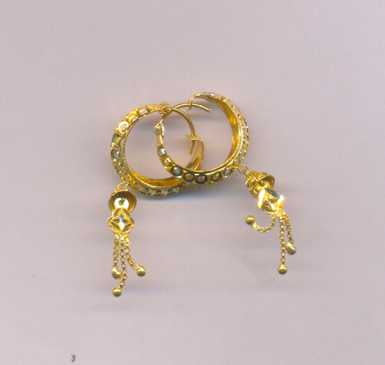 GOLD EARRING PLAIN FANCY
