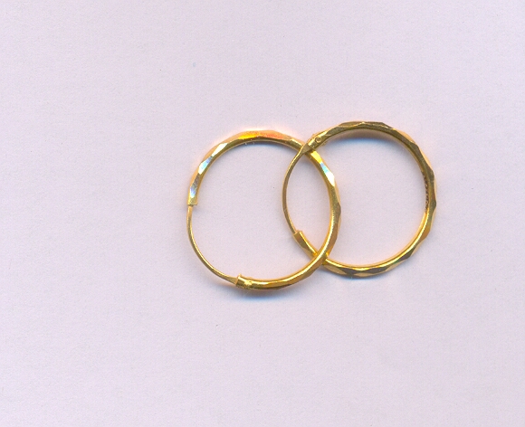 GOLD EARRING PLAIN FANCY