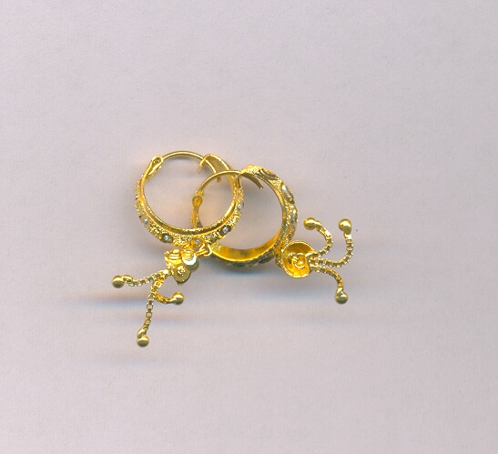 GOLD EARRING PLAIN FANCY