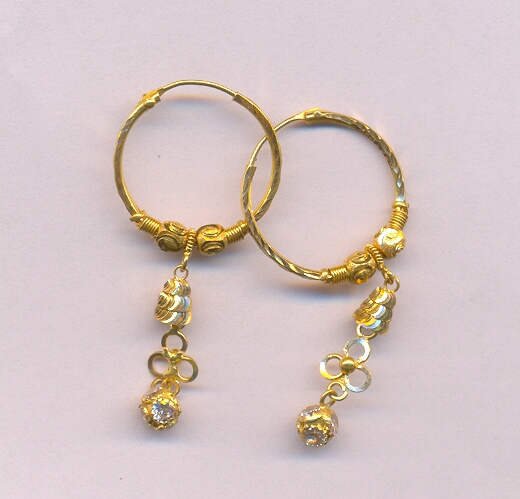 GOLD EARRING PLAIN FANCY