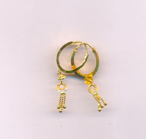 GOLD EARRING PLAIN FANCY
