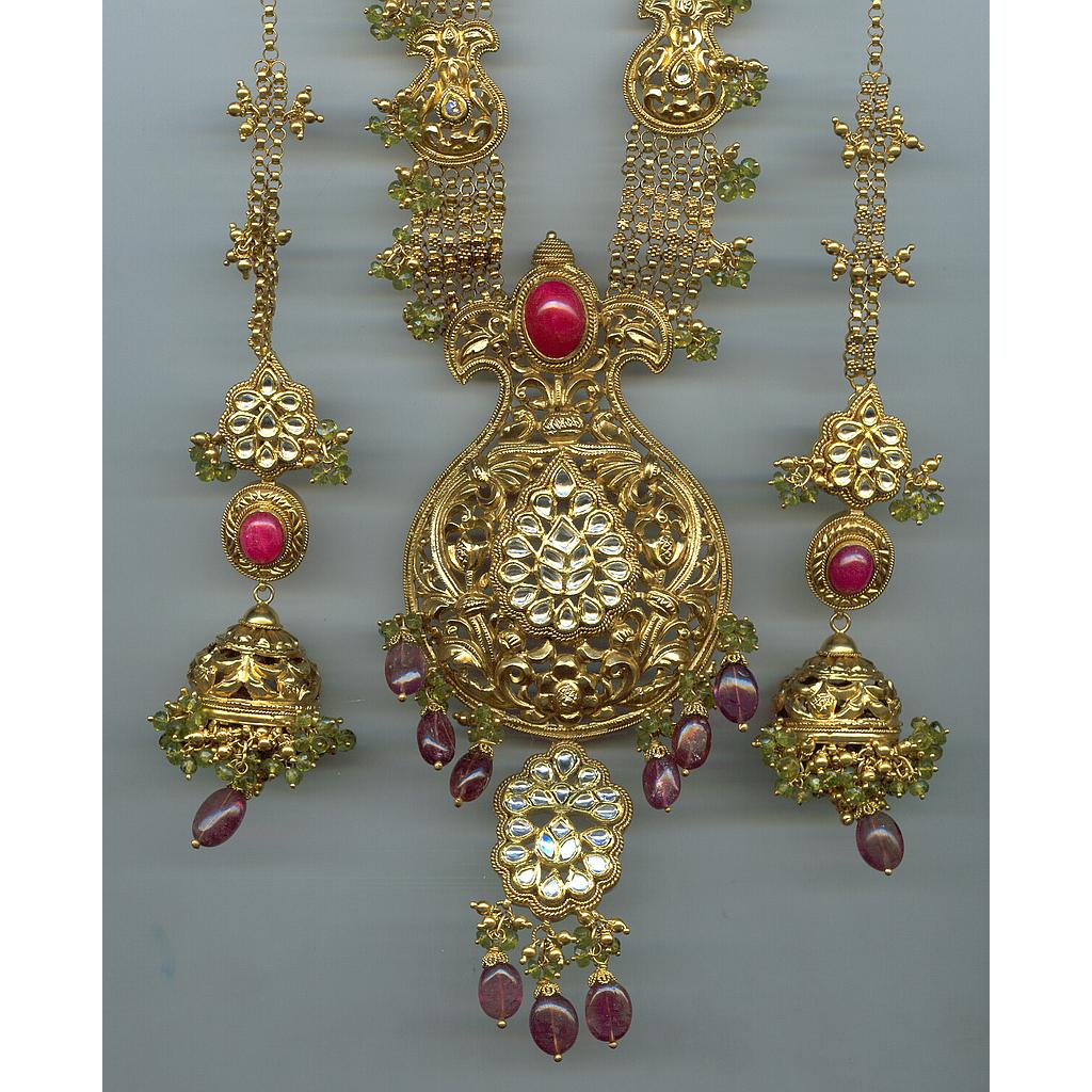 GOLD HALF SET LONG ANTIQUE EXCLUSIVE