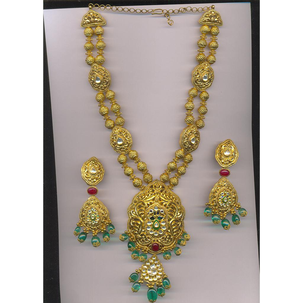 GOLD HALF SET LONG ANTIQUE EXCLUSIVE