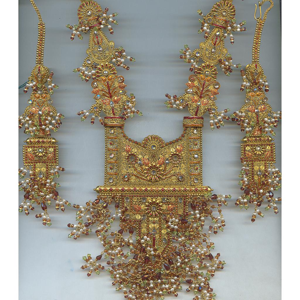 GOLD HALF SET LONG ANTIQUE EXCLUSIVE