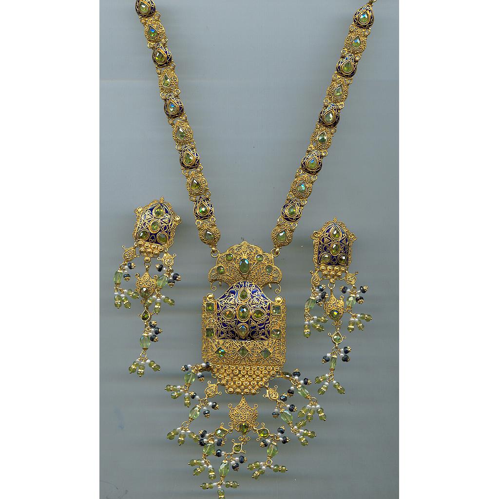 GOLD HALF SET LONG ANTIQUE EXCLUSIVE