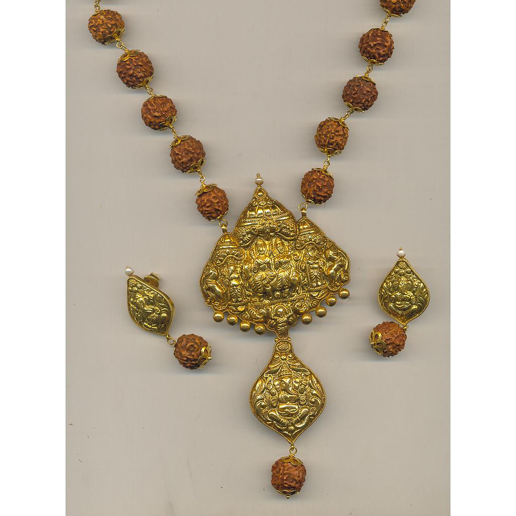 GOLD HALF SET LONG ANTIQUE FANCY
