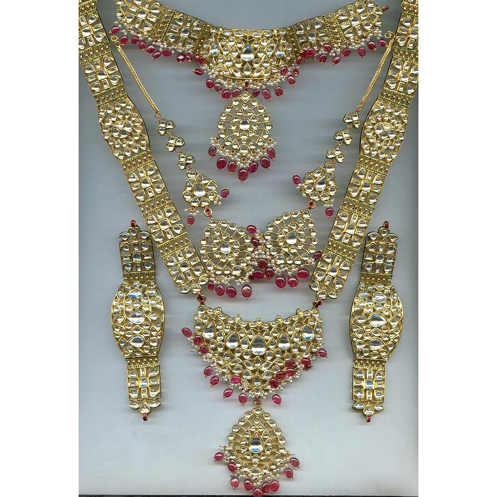 GOLD HALF SET LONG KUNDAN EXCLUSIVE
