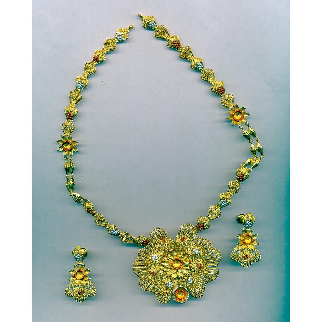 GOLD HALF SET LONG PLAIN FANCY