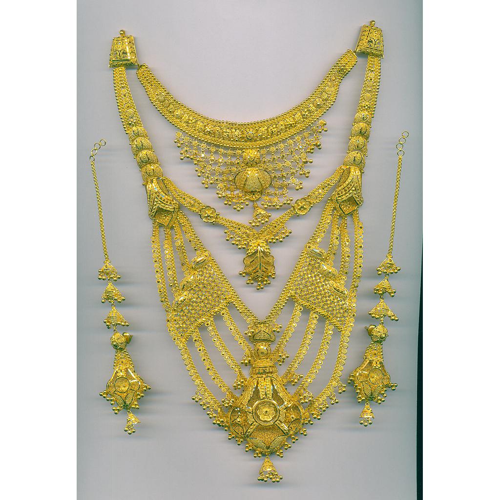 GOLD HALF SET LONG PLAIN GENERAL