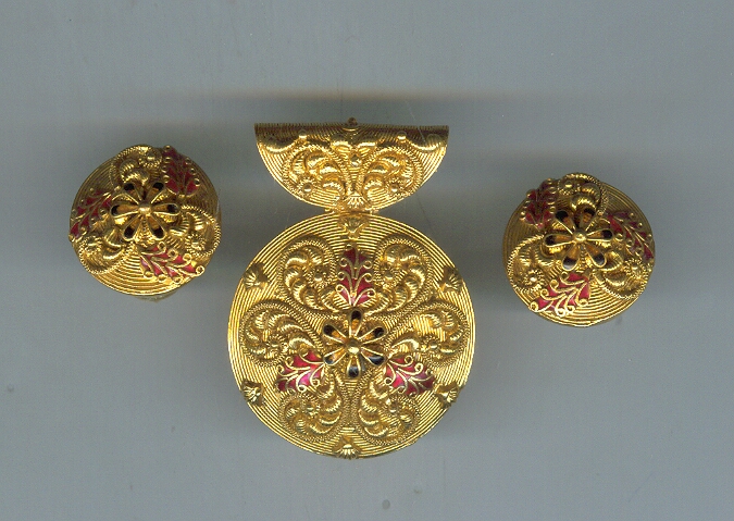 GOLD HALF SET PENDENT ANTIQUE EXCLUSIVE