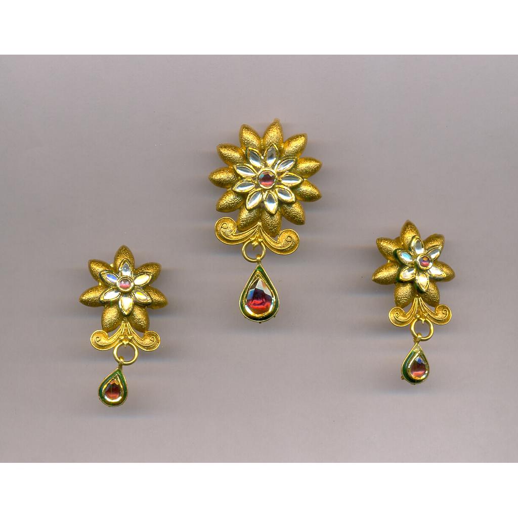 GOLD HALF SET PENDENT ANTIQUE EXCLUSIVE