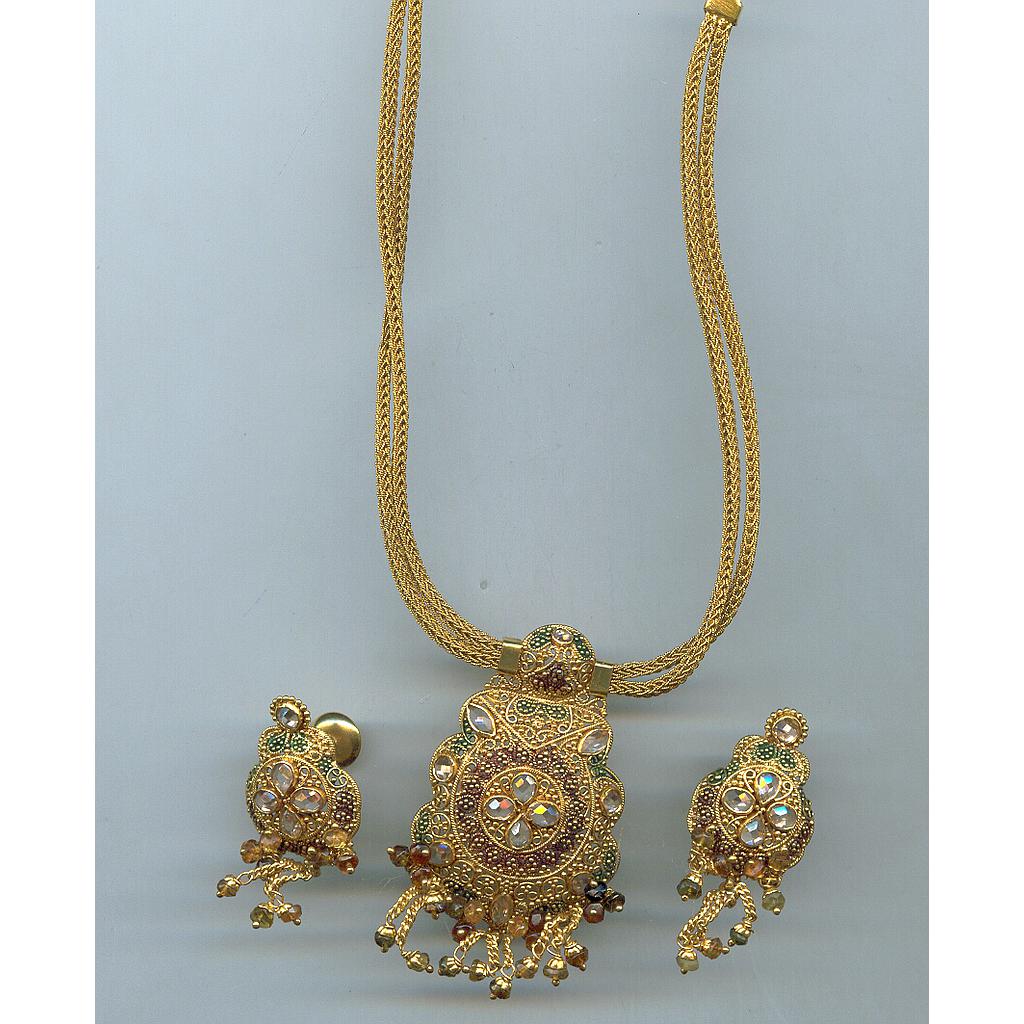 GOLD HALF SET PENDENT ANTIQUE EXCLUSIVE