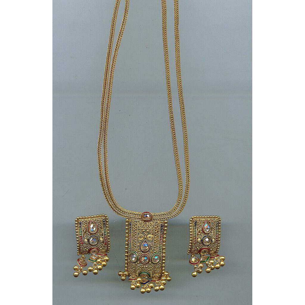 GOLD HALF SET PENDENT ANTIQUE GENERAL
