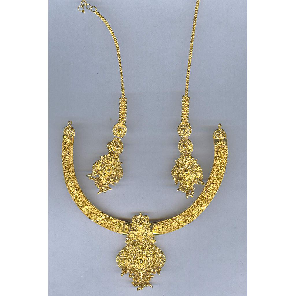 GOLD HALF SET PENDENT ANTIQUE GENERAL