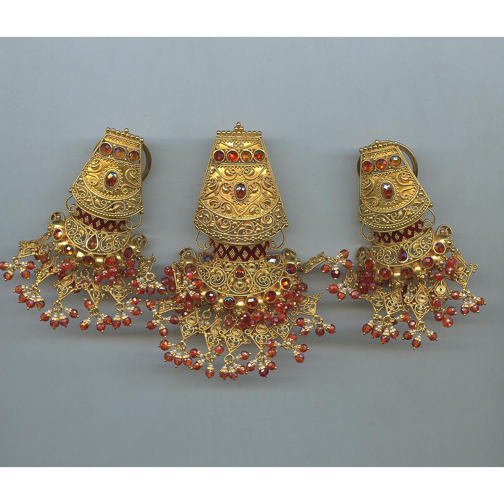 GOLD HALF SET PENDENT ANTIQUE GENERAL
