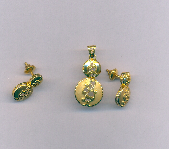 GOLD HALF SET PENDENT CASTING EXCLUSIVE