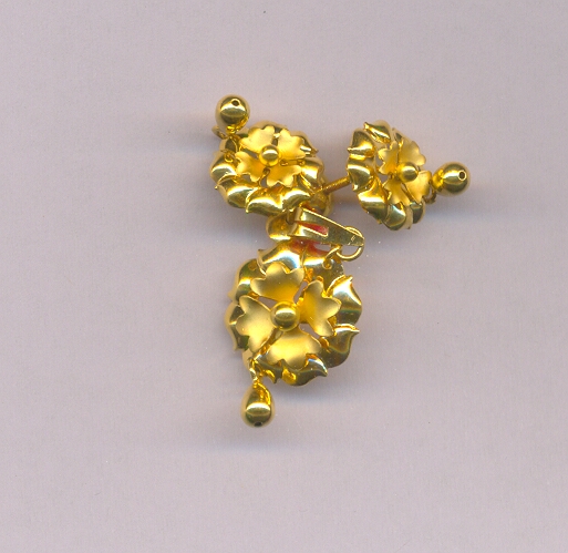 GOLD HALF SET PENDENT CASTING EXCLUSIVE