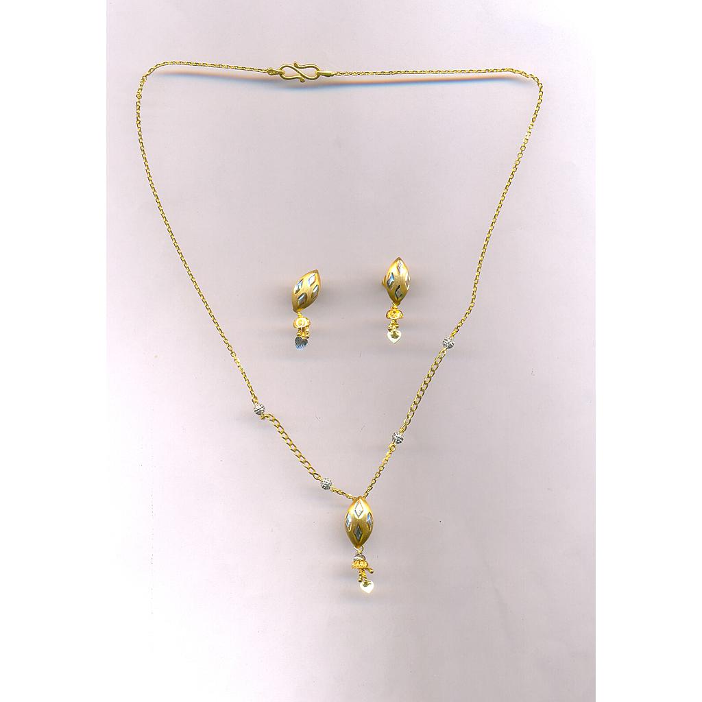 GOLD HALF SET PENDENT CASTING EXCLUSIVE