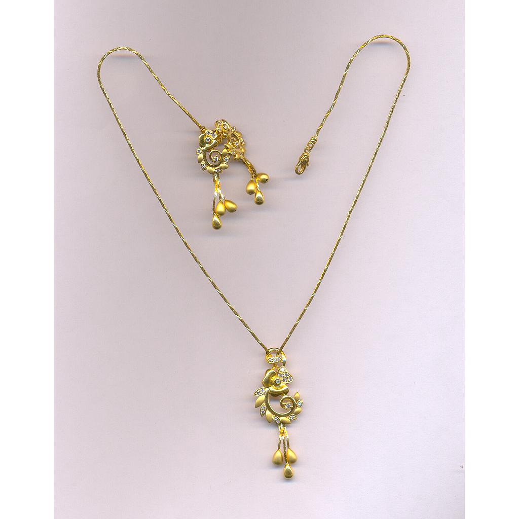 GOLD HALF SET PENDENT CASTING EXCLUSIVE