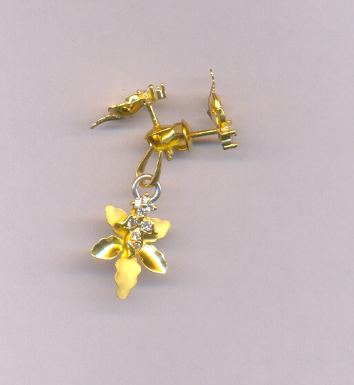 GOLD HALF SET PENDENT CASTING EXCLUSIVE
