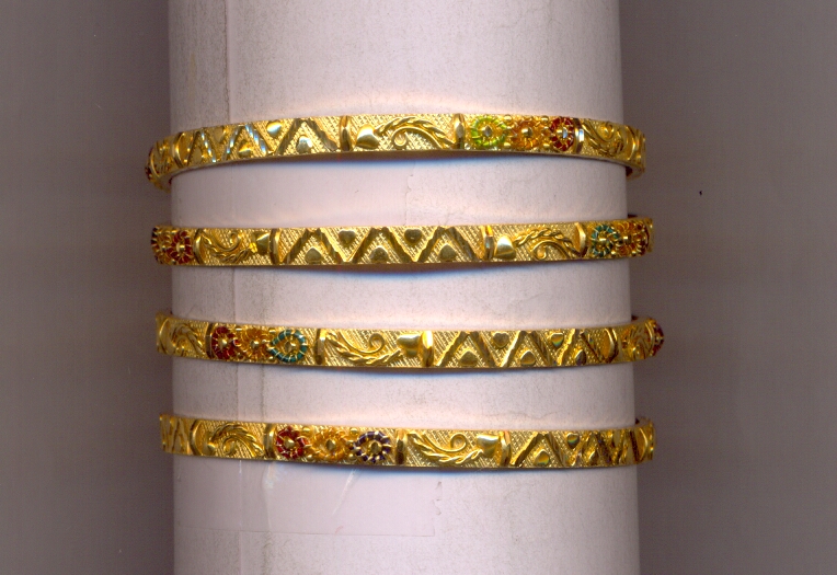 GOLD BANGLE PLAIN