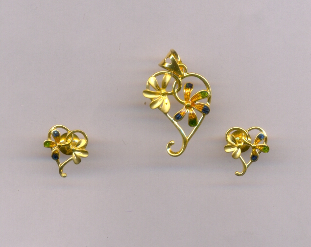 GOLD HALF SET PENDENT CASTING EXCLUSIVE
