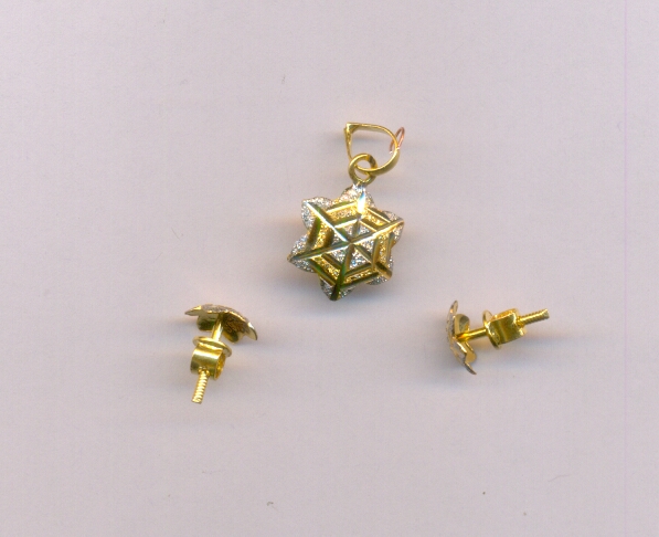 GOLD HALF SET PENDENT CASTING EXCLUSIVE