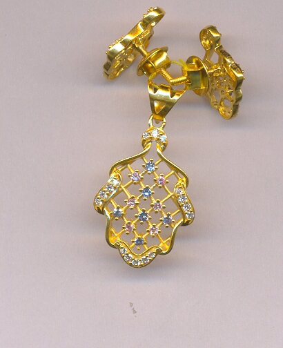 GOLD HALF SET PENDENT CASTING EXCLUSIVE