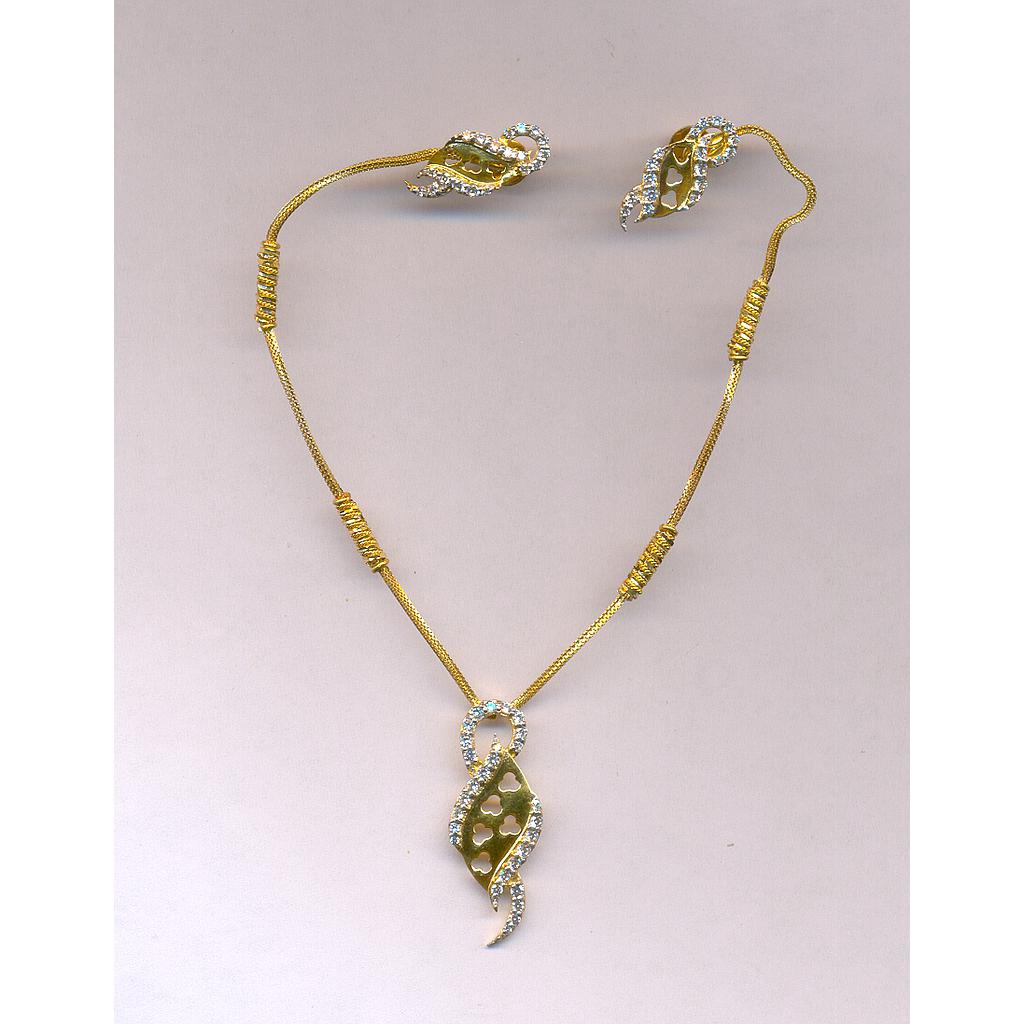 GOLD HALF SET PENDENT CASTING EXCLUSIVE