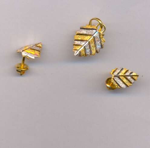 GOLD HALF SET PENDENT CASTING EXCLUSIVE