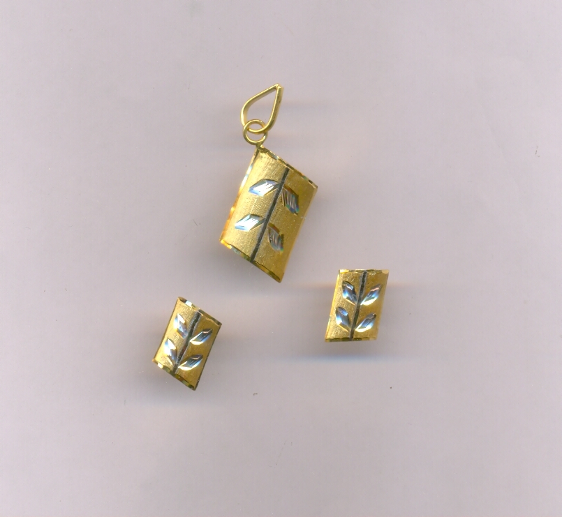 GOLD HALF SET PENDENT CASTING EXCLUSIVE