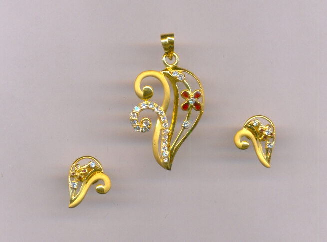 GOLD HALF SET PENDENT CASTING EXCLUSIVE