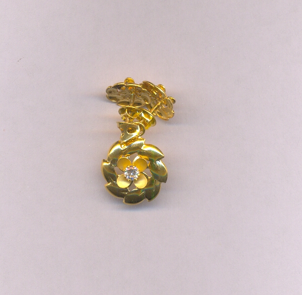 GOLD HALF SET PENDENT CASTING EXCLUSIVE