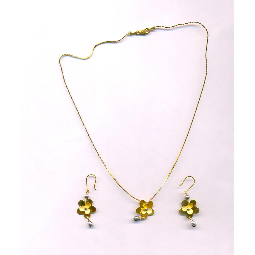 GOLD HALF SET PENDENT CASTING EXCLUSIVE