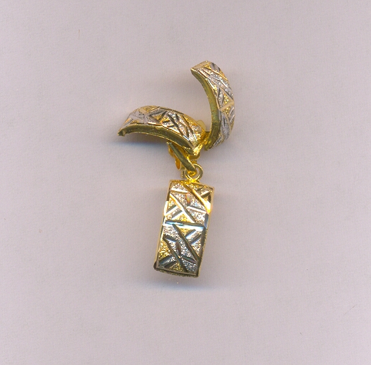 GOLD HALF SET PENDENT CASTING EXCLUSIVE