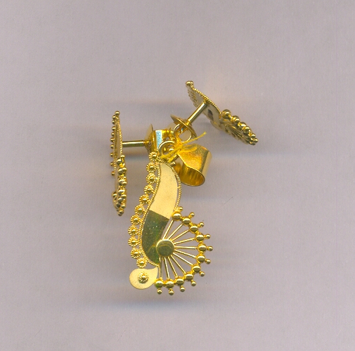 GOLD HALF SET PENDENT CASTING FANCY
