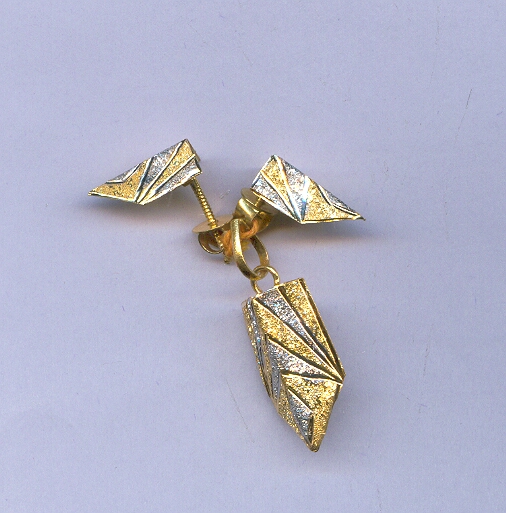 GOLD HALF SET PENDENT CASTING GENERAL