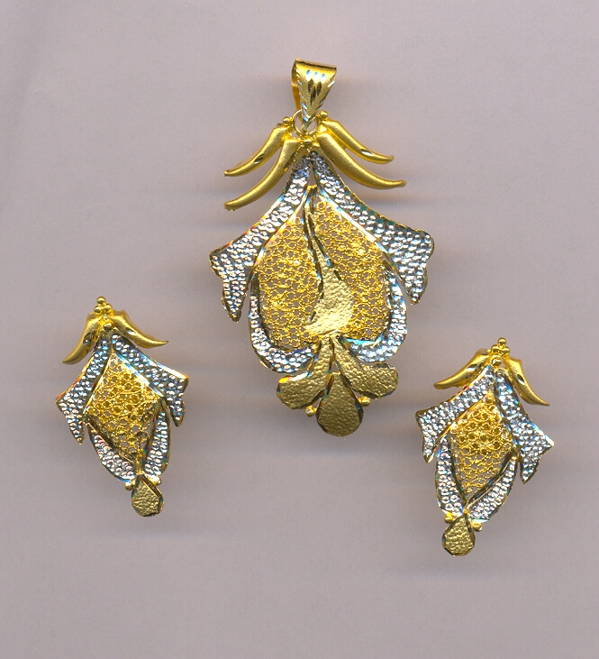 GOLD HALF SET PENDENT CASTING GENERAL