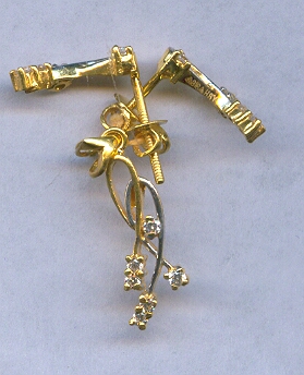GOLD HALF SET PENDENT DESIGNER GENERAL