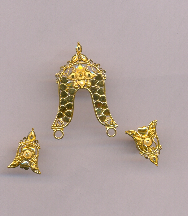GOLD HALF SET PENDENT IMPORTED