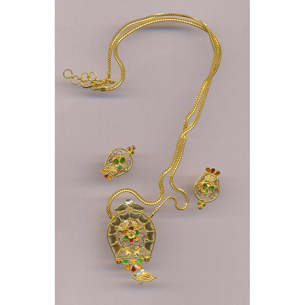 GOLD HALF SET PENDENT IMPORTED EXCLUSIVE