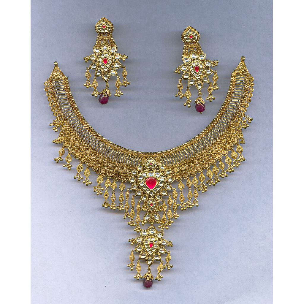 GOLD HALF SET PENDENT KUNDAN EXCLUSIVE