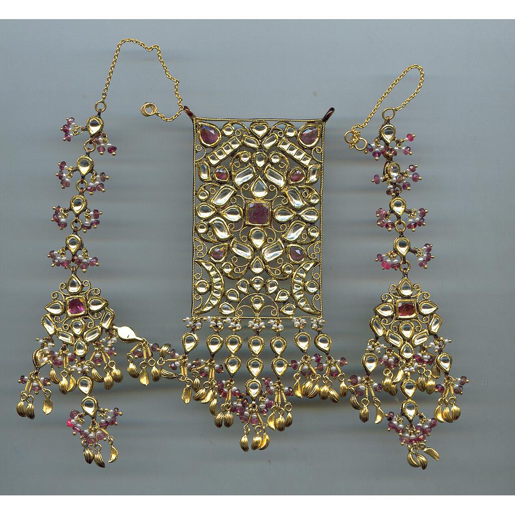 GOLD HALF SET PENDENT KUNDAN EXCLUSIVE