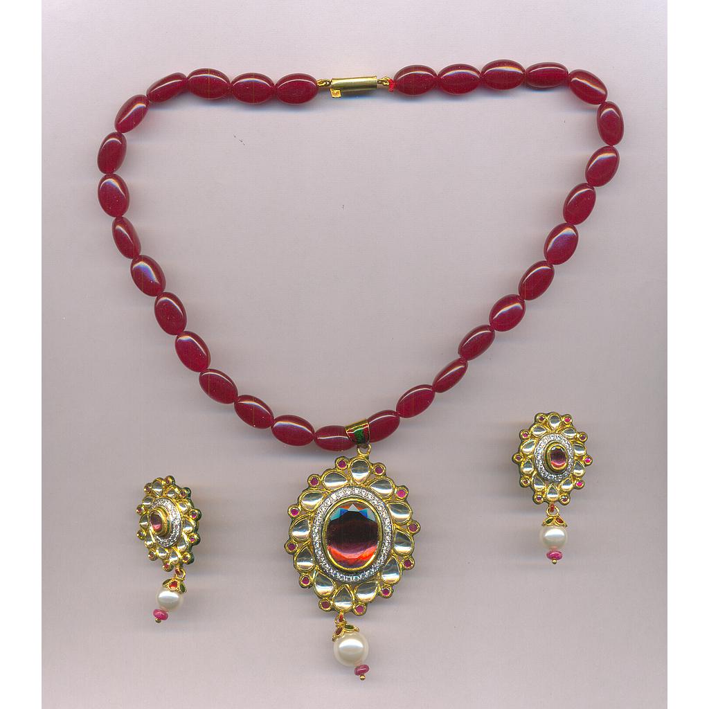 GOLD SET PENDENT KUNDAN